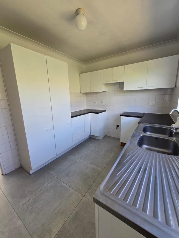 To Let 2 Bedroom Property for Rent in Thornton Western Cape